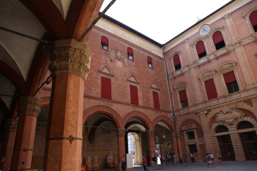 Rūmai prie Piazza Maggiore